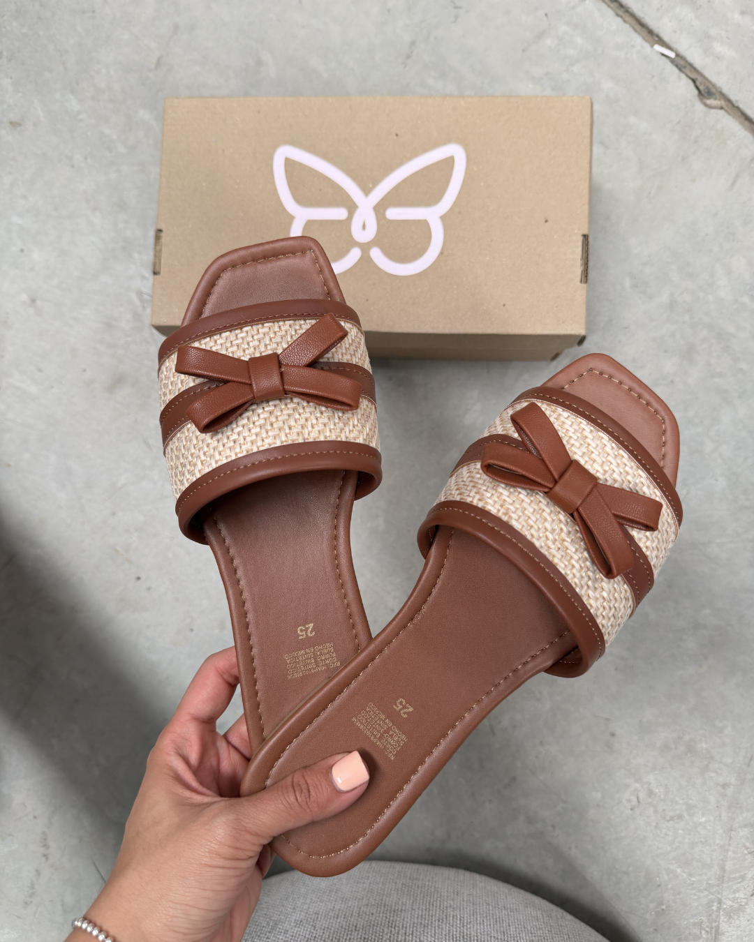 Tan