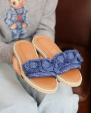 Azul