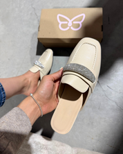 beige