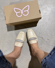 beige