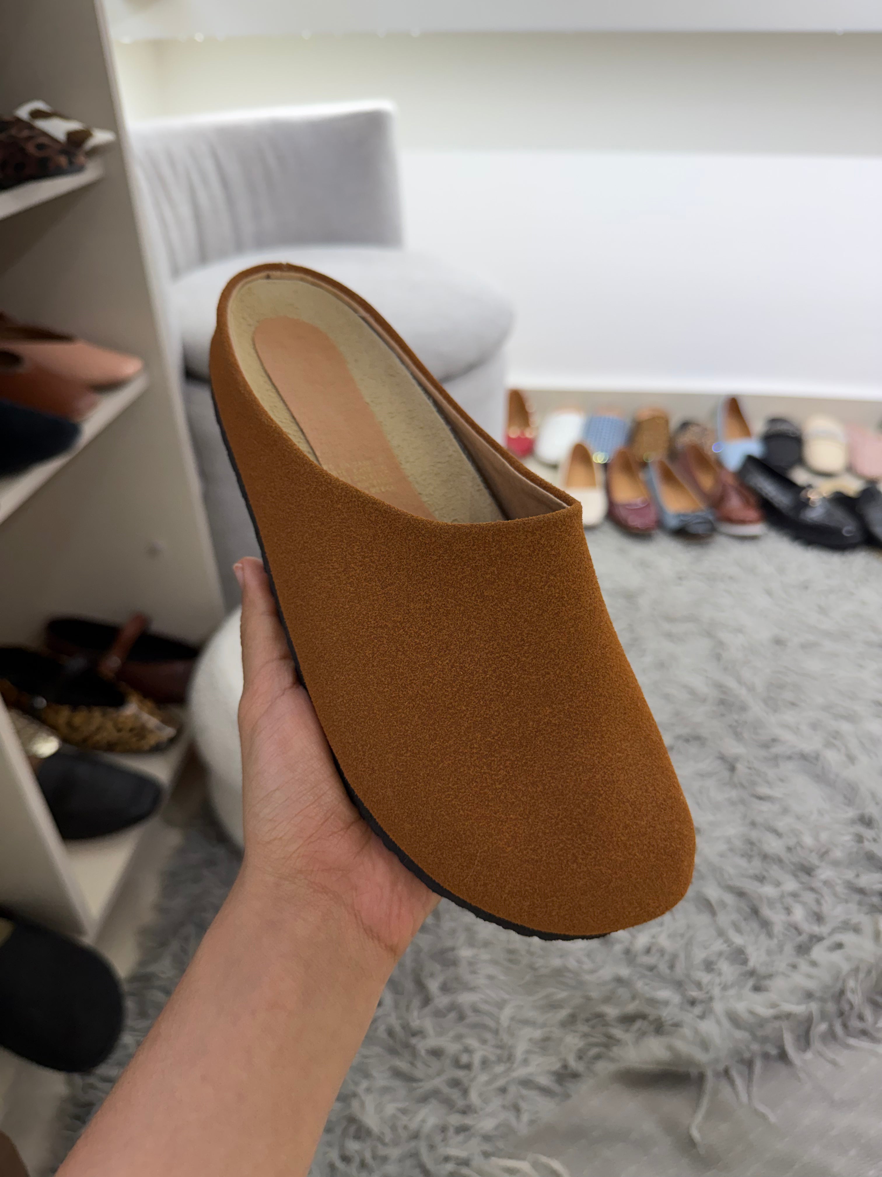 Tan