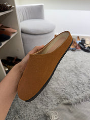 Tan
