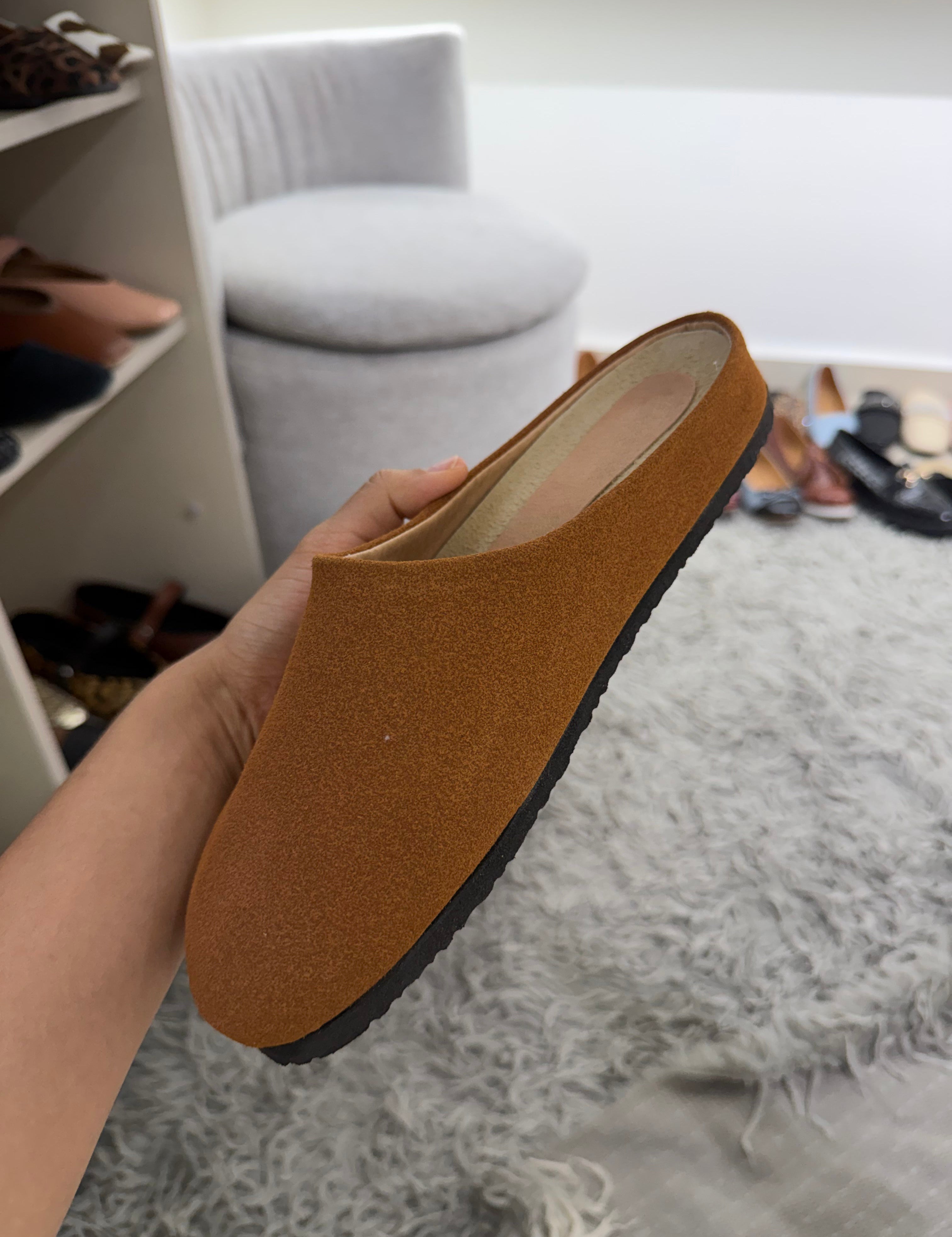 Tan